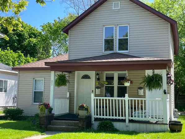 420 N Main A & B St, Mount Pleasant, MI 48858