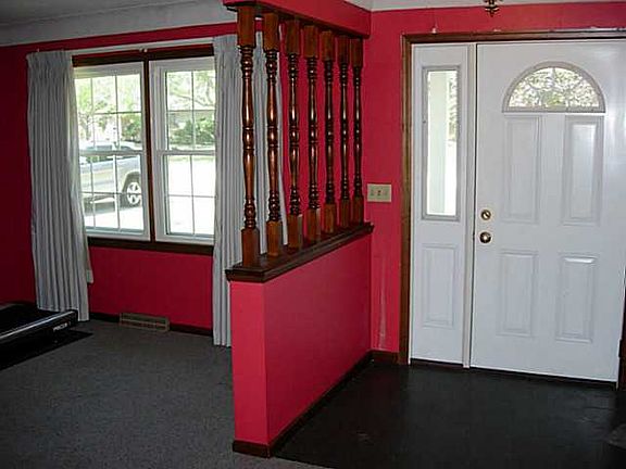 5th image of 1523 Red Bud Dr