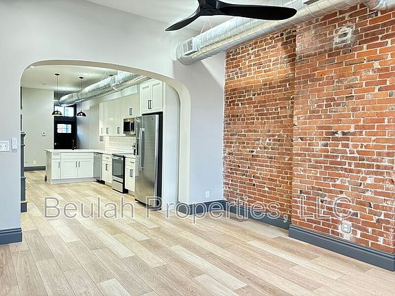 4th image of 1836-1838 S 10th St
