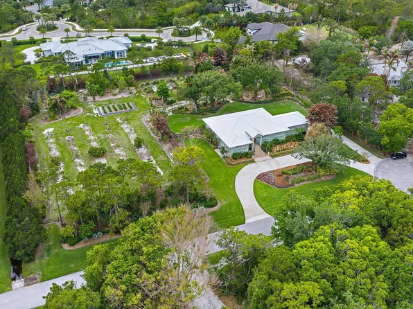 7902 SE Canaan Way, Jupiter, FL 33458