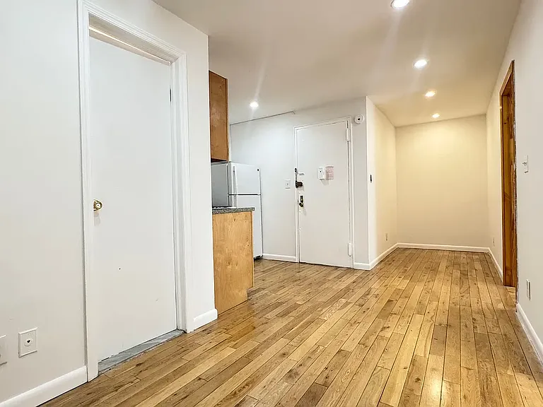 157 E 3rd St #2B — Photo 9
