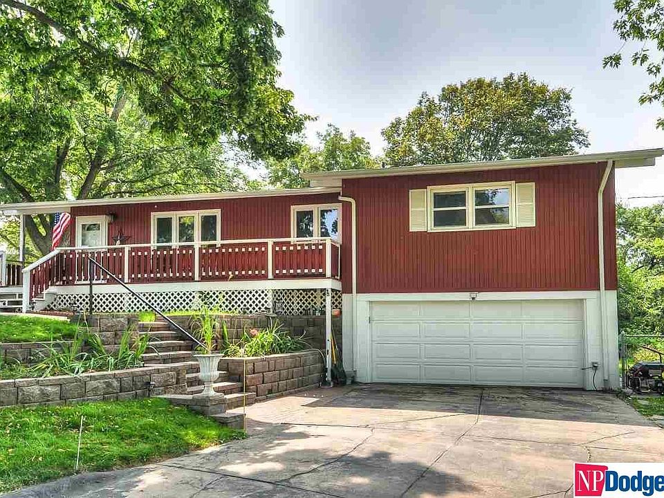 1st image of 1311 Willis Ave