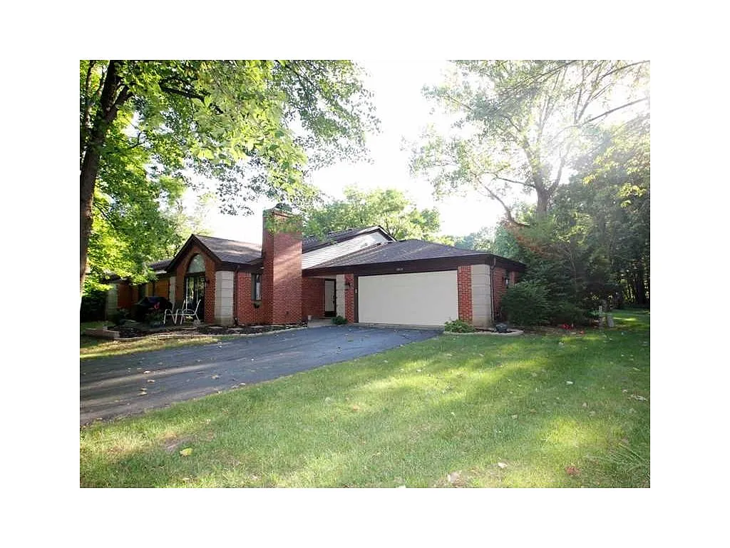 2934 Amherst St photo 1