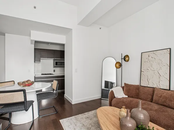 116 John Street image 2 of 17