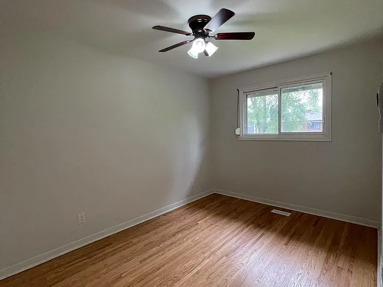 314 Morningside Ave — Photo 5