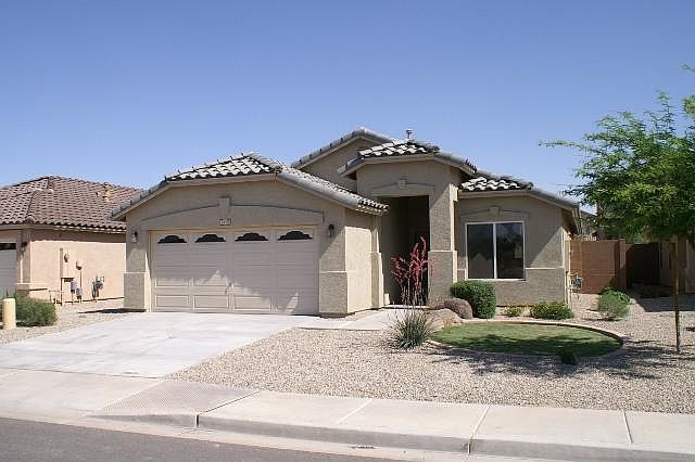 1st image of 44115 W Oster Dr