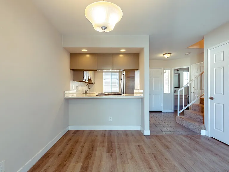 332 Sierra St #4 — Photo 6