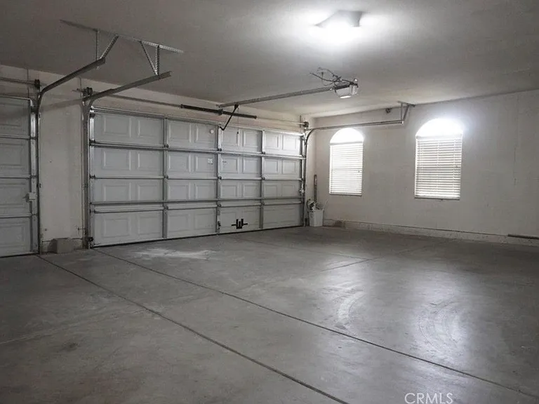 12661 Shorewood Ln — Photo 43