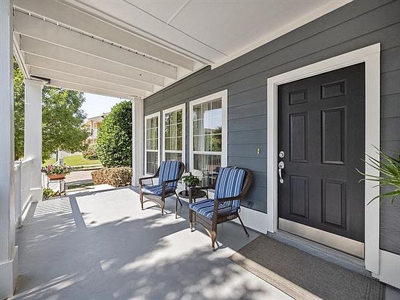 4th image of 1241 Appalachian Ln