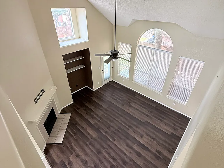 7172 Saint Augustine Dr — Photo 16