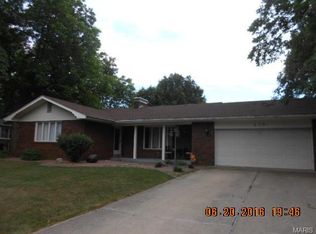 478 E 3rd St, Trenton, IL