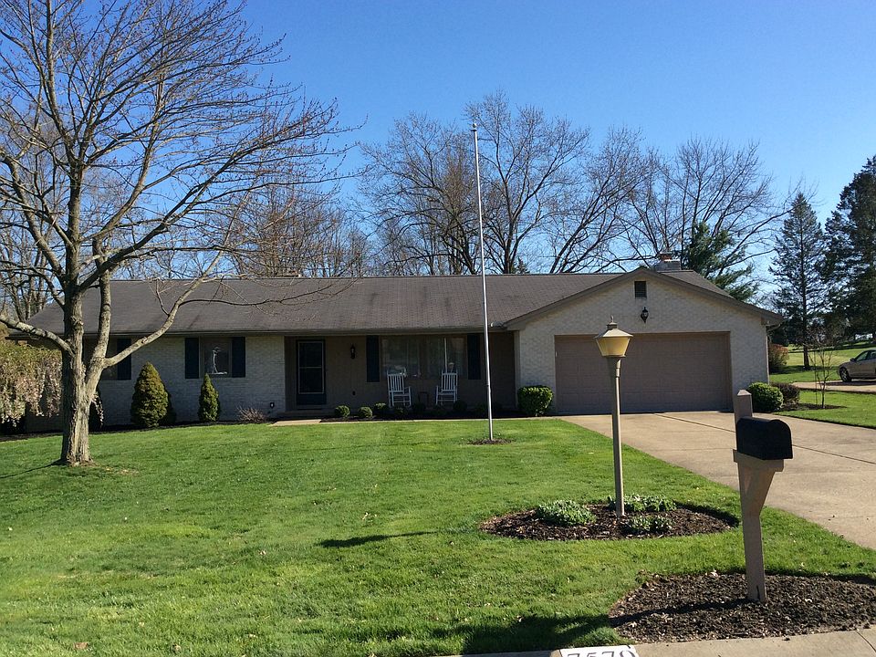 1st image of 7570 Carmen Dr NW