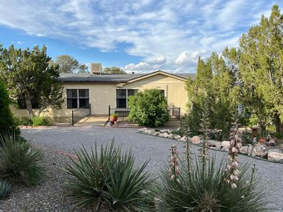 229 Skyline Dr, Edgewood, NM, 87015