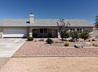 22322 Minnetonka Rd, Apple Valley, CA 92308