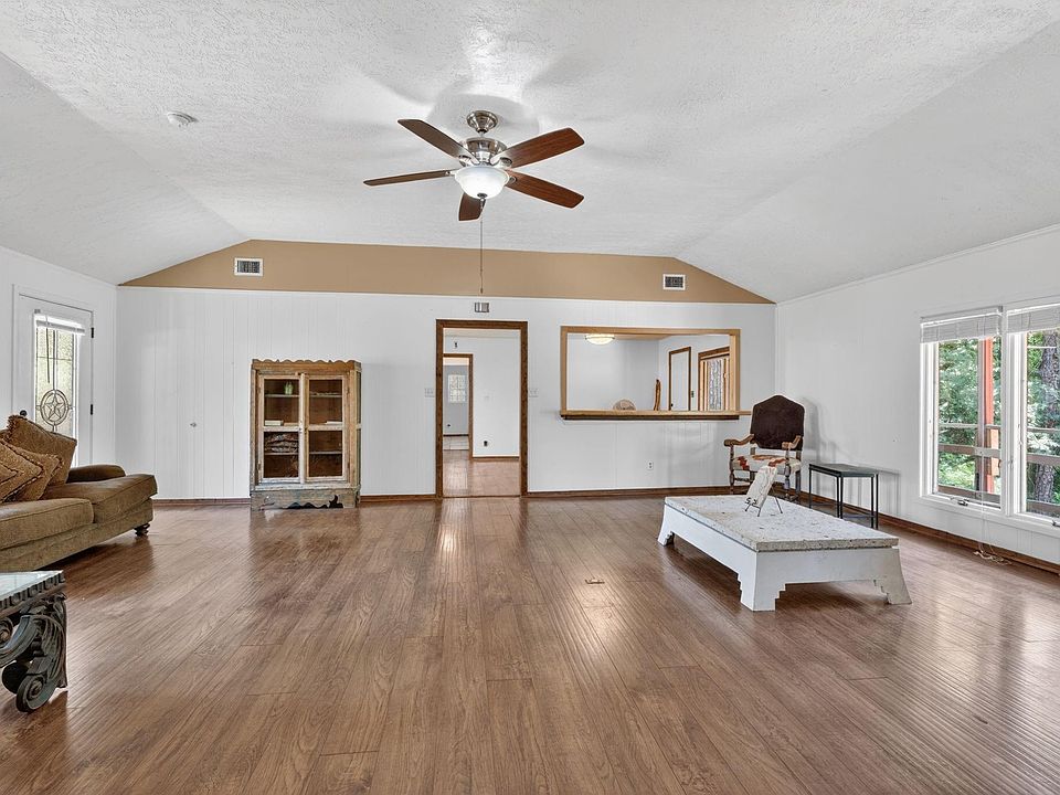 1st image of 114 Hillendale Dr