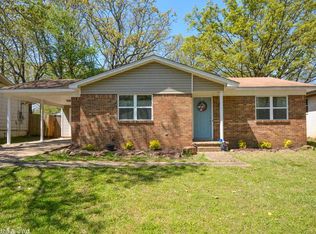 9003 Merrymen Rd, Sherwood, AR 72120