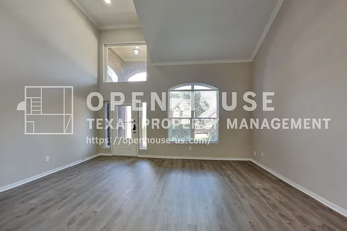 6111 Sparks Valley Ct — Photo 3