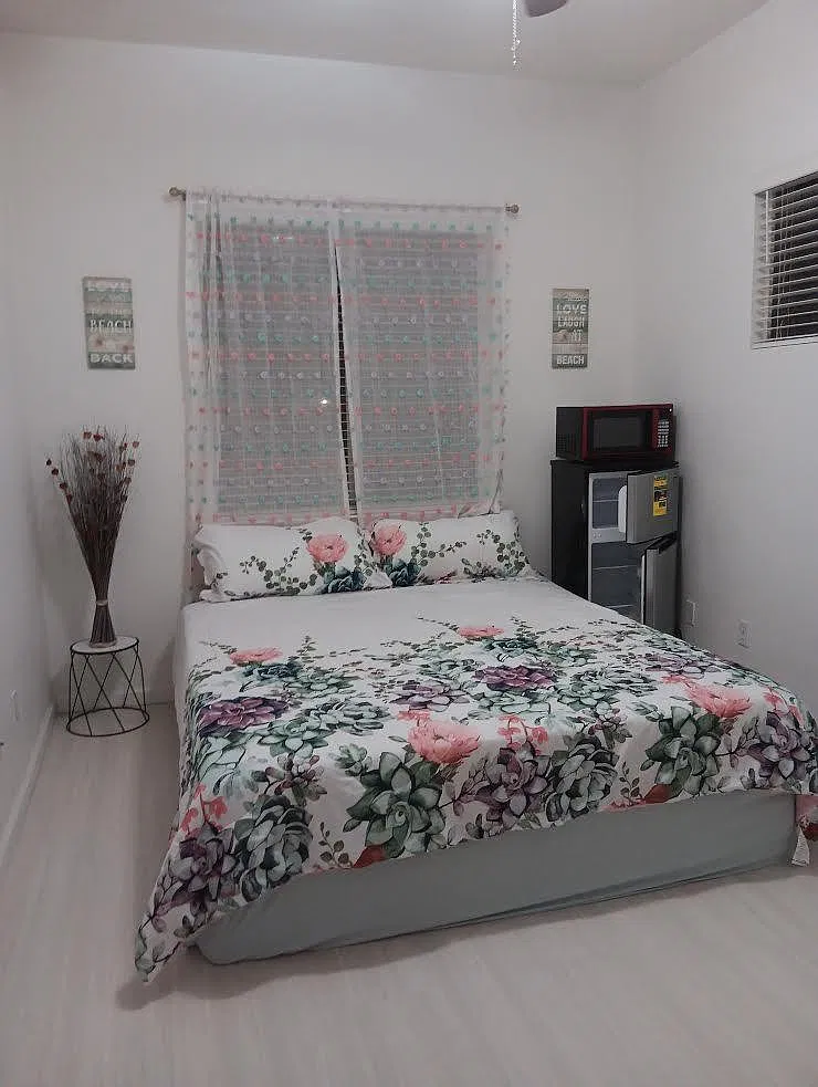 4 bed, 1900 sqft, $900 — Photo 3