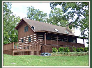 1023 Lake Ridge Dr, Dandridge, TN 37725
