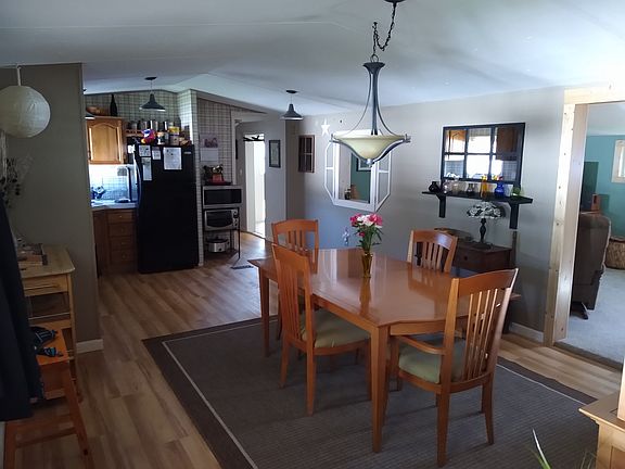 5th image of 290 Sunset Dr