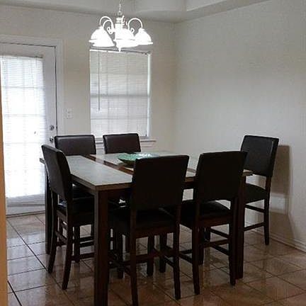 5th image of 2612 Charleston Ln #13