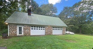 3rd image of 919 Arnold Bottoms Rd