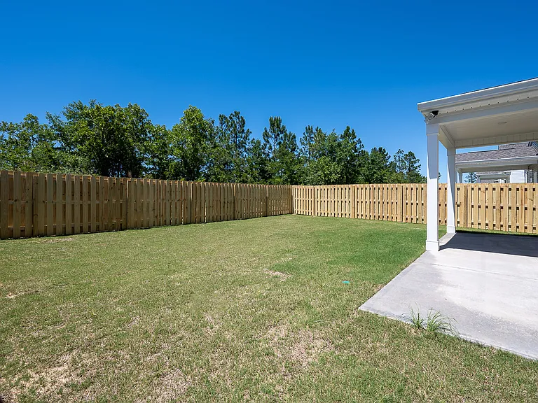 852 Tess St — Photo 29