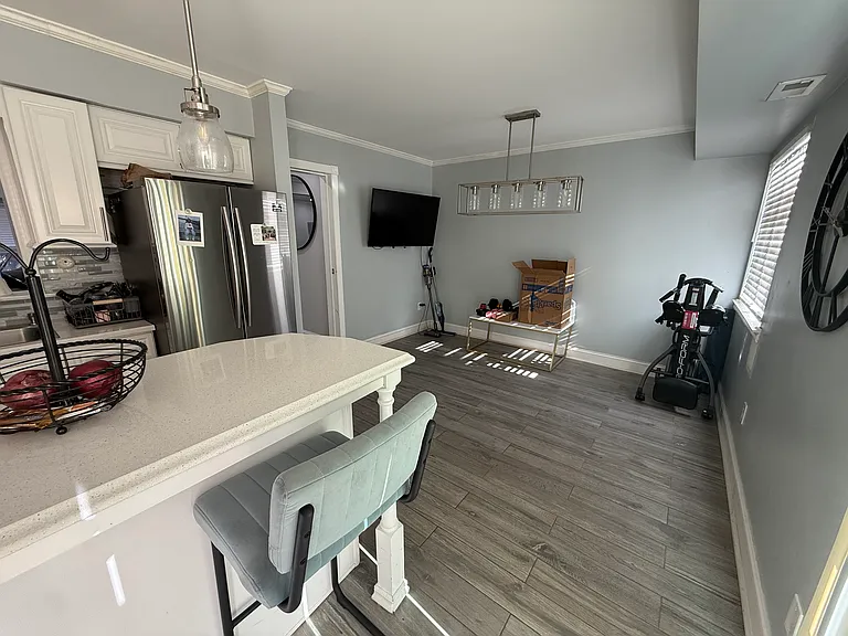 625 Edison Dr — Photo 9