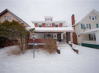 1347 Hampton Rd, East Cleveland, OH 44112