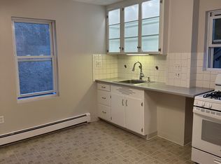 59A Richardson St APT 1, Wakefield, MA 01880