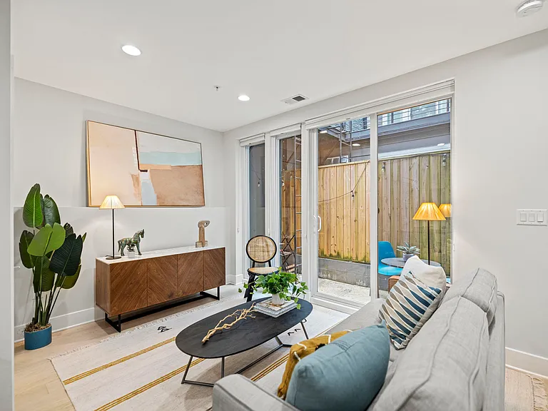 4016 Georgia Ave NW #2 — Photo 9