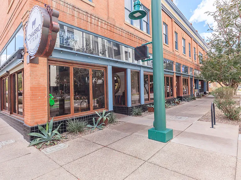 Julian Drew Lofts — Photo 18