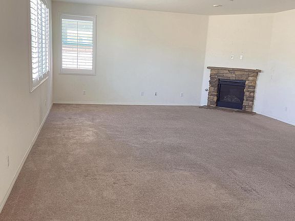3rd image of 15492 Fennel Pl