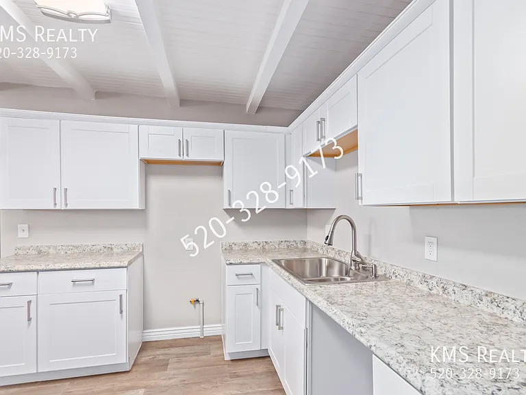 4213 S Lundy Ave — Photo 15