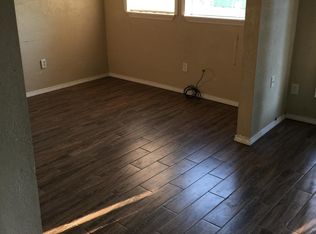 130 1/2 W 17th St, Ada, OK 74820