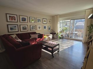 412 N Wayne Ave APT 109, Wayne, PA 19087