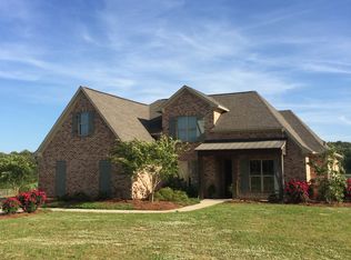 210 Viewpointe Cv, Clinton, MS 39056
