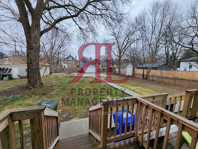 640 S Champion Ave — Photo 25