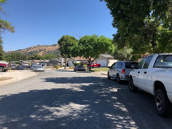 4th image of 330 Vineyard Dr