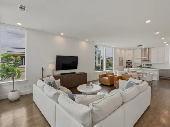 4751 Pacer Ct, Dallas, TX 75204