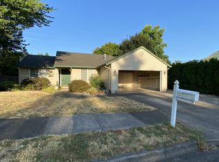 19106 S Wynton Dr, Oregon City, OR 97045