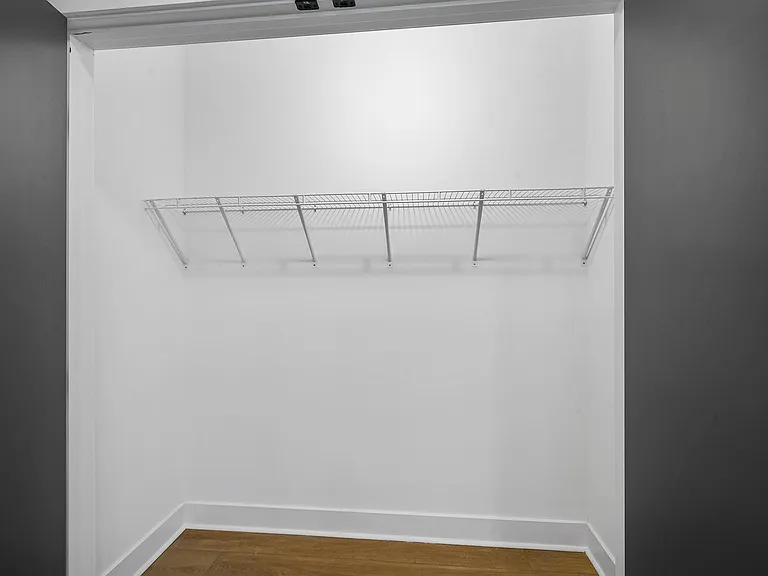 1772 N Front St #3 — Photo 17