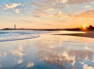 584 Spinnaker Ct, Santa Cruz, CA 95062