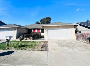 27 Altamont Dr, Watsonville, CA 95076