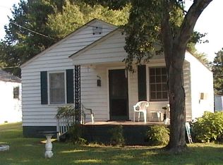 1306 Woodrow St S, Wilson, NC 27893