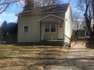 84 Allen Rd, Ypsilanti, MI 48198
