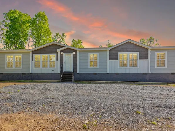 1371 Halls Chapel Rd, Crandall, GA 30711
