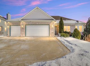 765 Fox Trail Ter, Cary, IL 60013