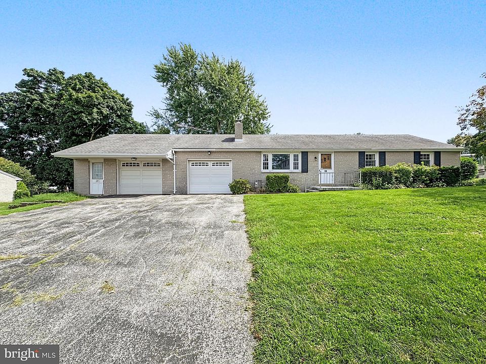 1st image of 632 Green Valley Rd
