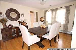 5th image of 15 Callahan Ln